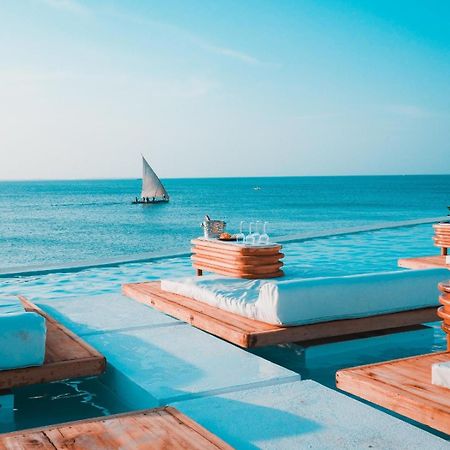 ホテル Le Saint Tropez Kidoti エクステリア 写真